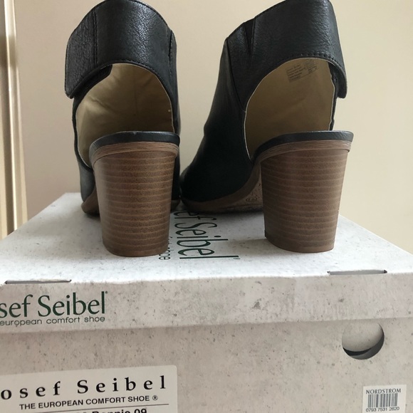 Josef Seibel
Bonnie 09 (Black) - Picture 8 of 8
